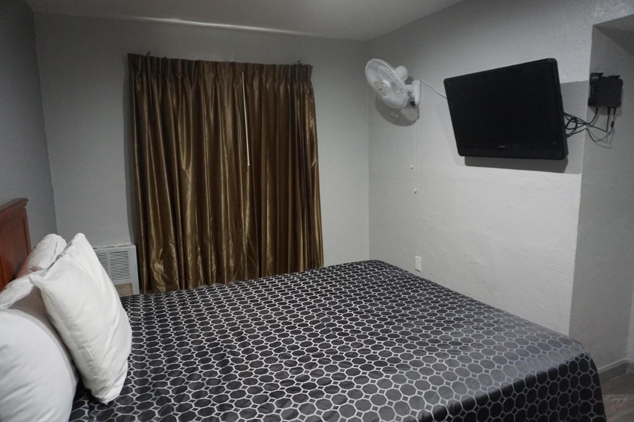 לוס אנג'לס Las Palmas Hotel מראה חיצוני תמונה